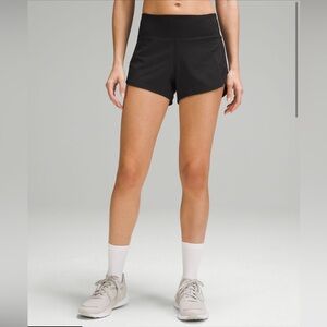 Lululemon Speed Up Mid-Rise 4” Short Black Size 6